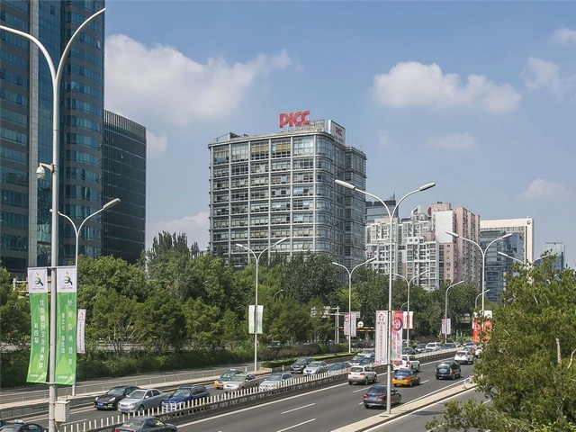 上海发展汽车配件维修价格